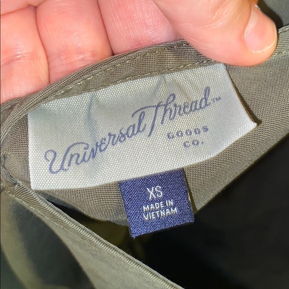 Dress - Picture 5 of 5